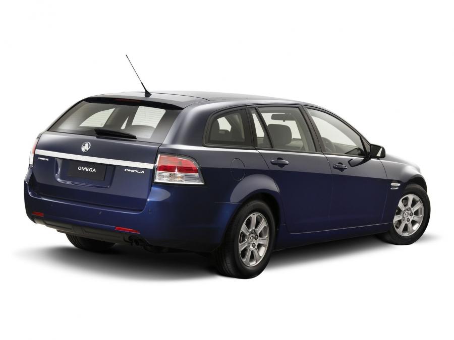  Holden Commodore Omega Sportwagon 2008 года  (фото 6 из 12)